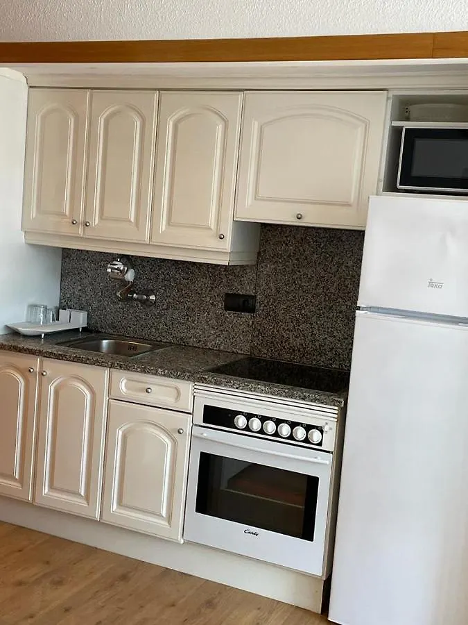 Apartament Neptuno Platja d'Aro  0*,